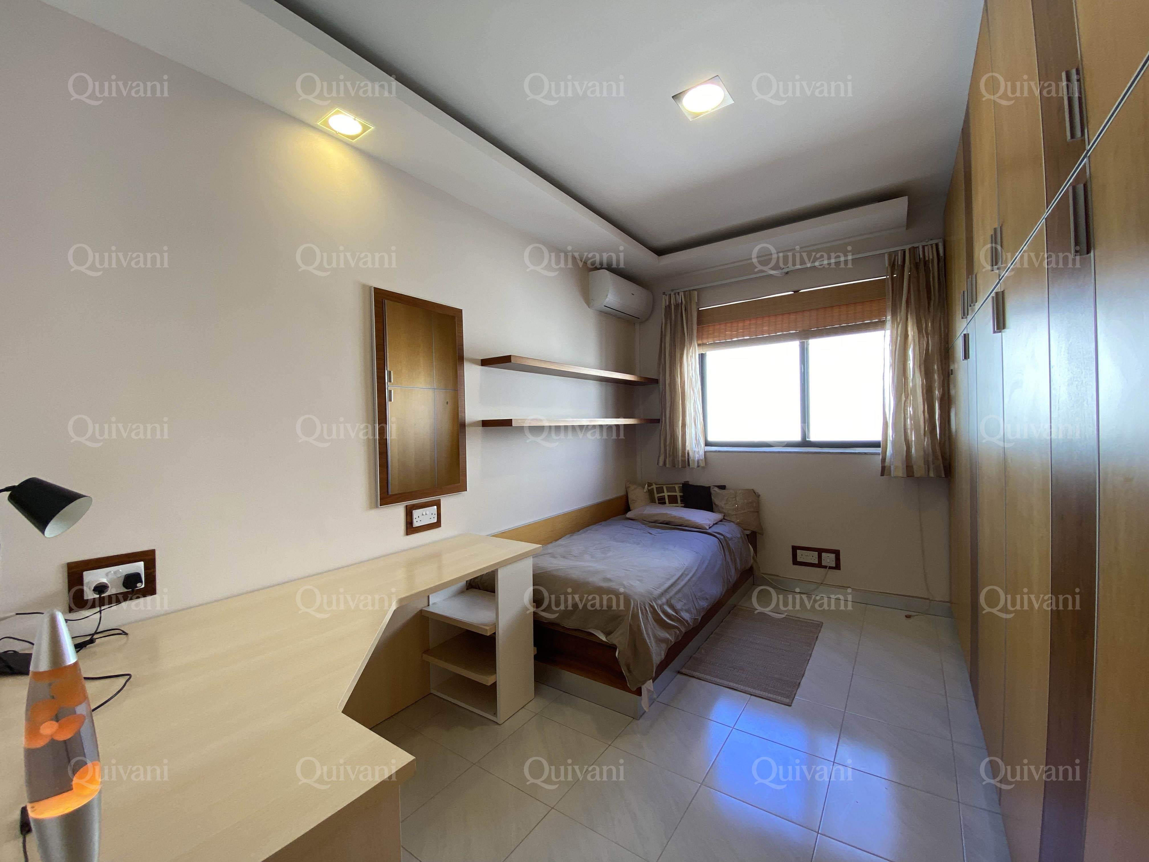Pembroke, Furnished Semi-detached Villa