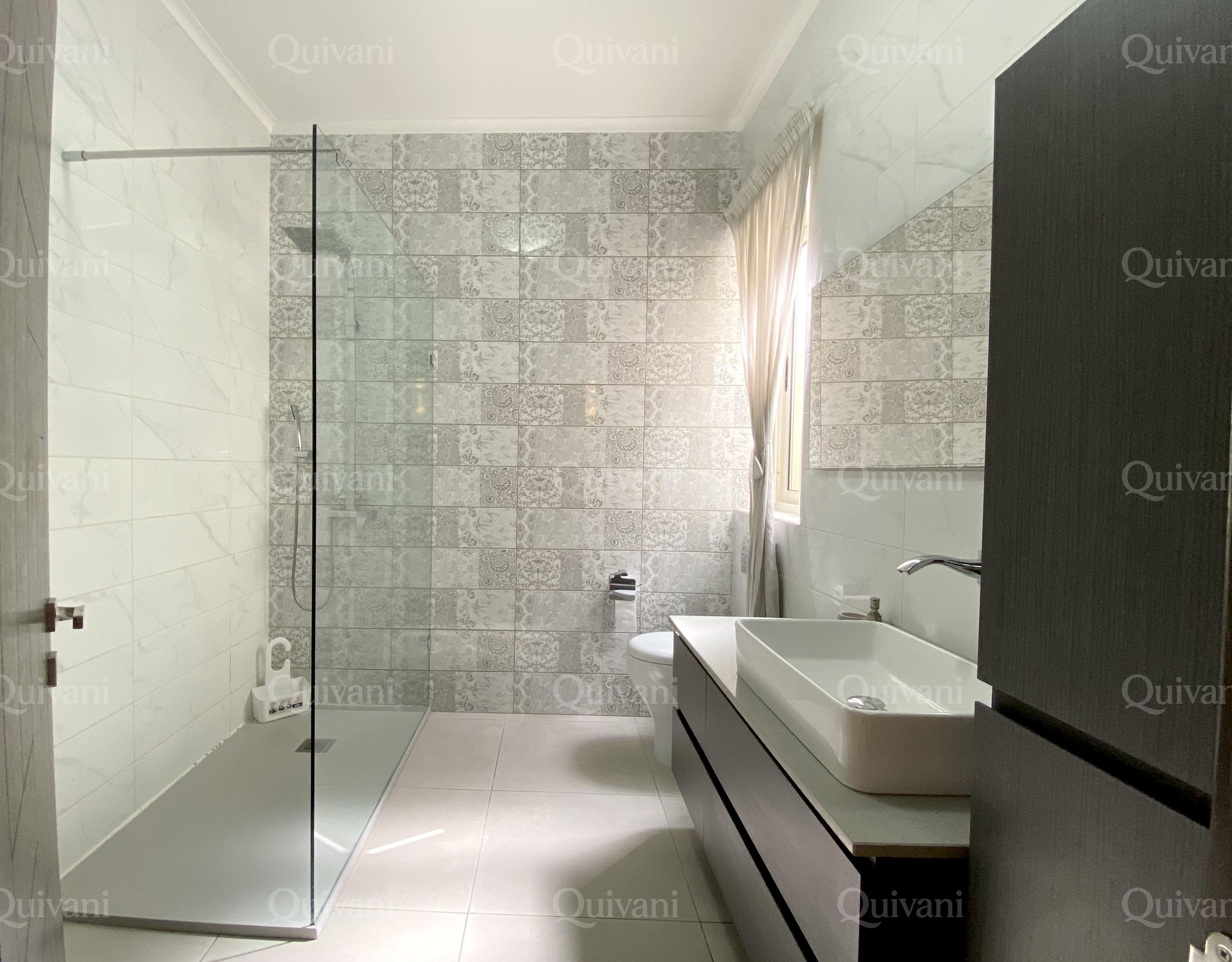 Qormi, Furnished Penthouse