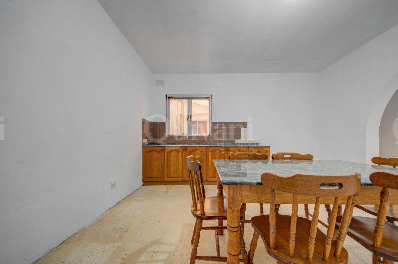 Finished 2 Bedroom Apartment