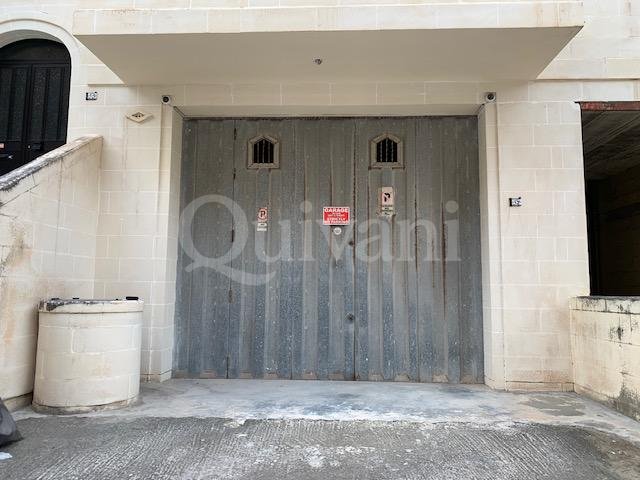 Qawra street level garage