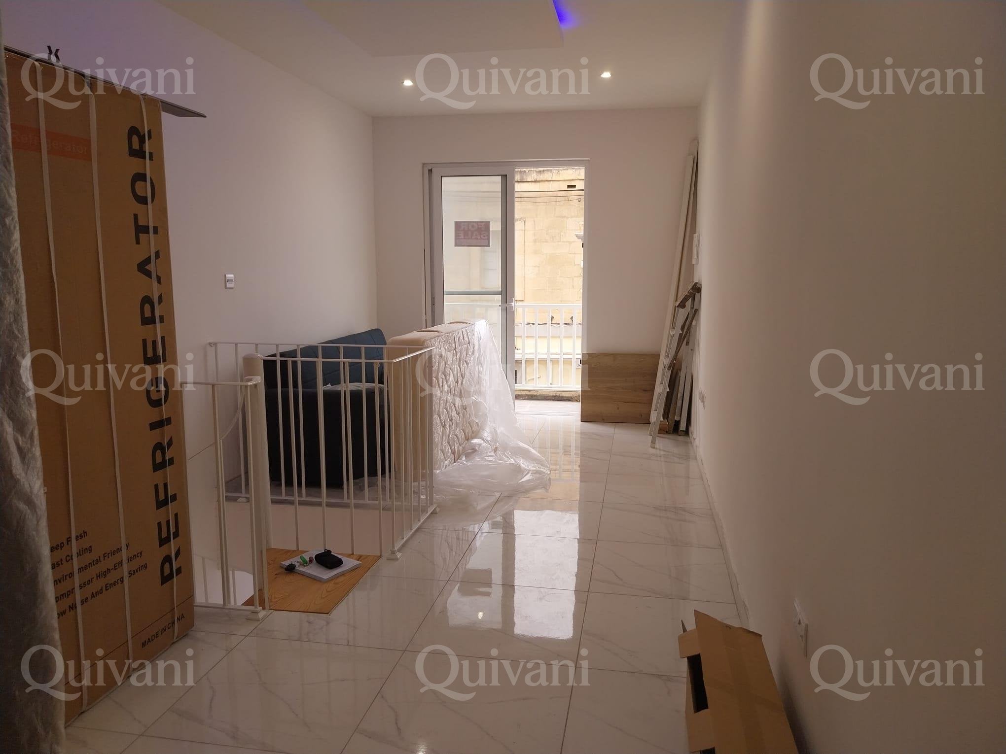 Duplex Seafront Maisonette