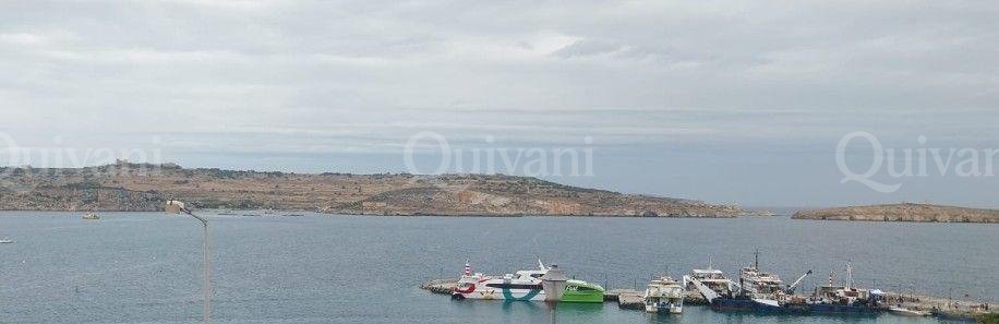 Duplex Seafront Maisonette