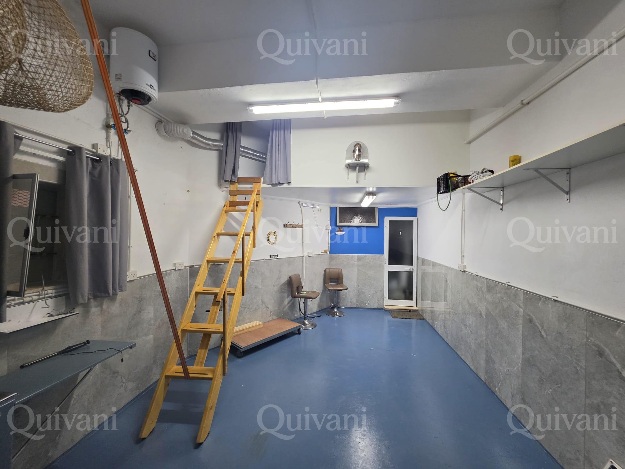 Qawra, Finished, Garage