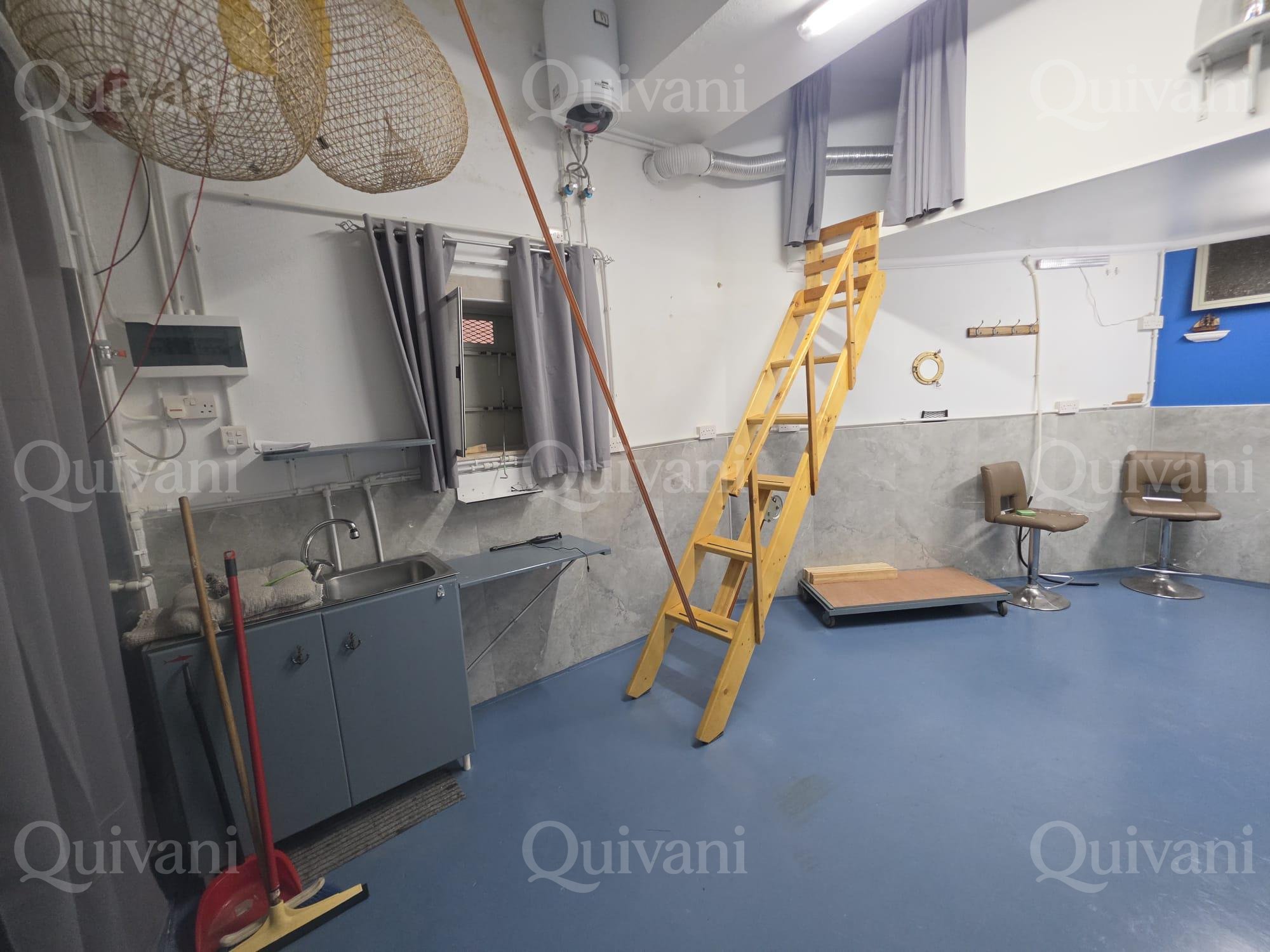 Qawra, Finished, Garage