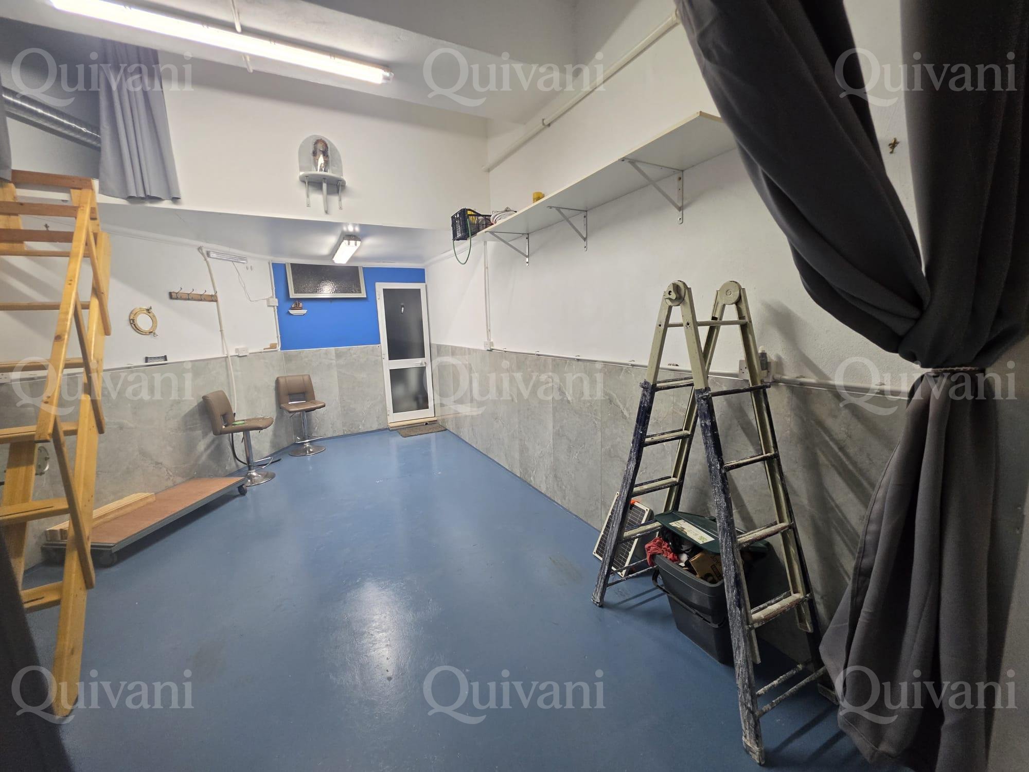 Qawra, Finished, Garage