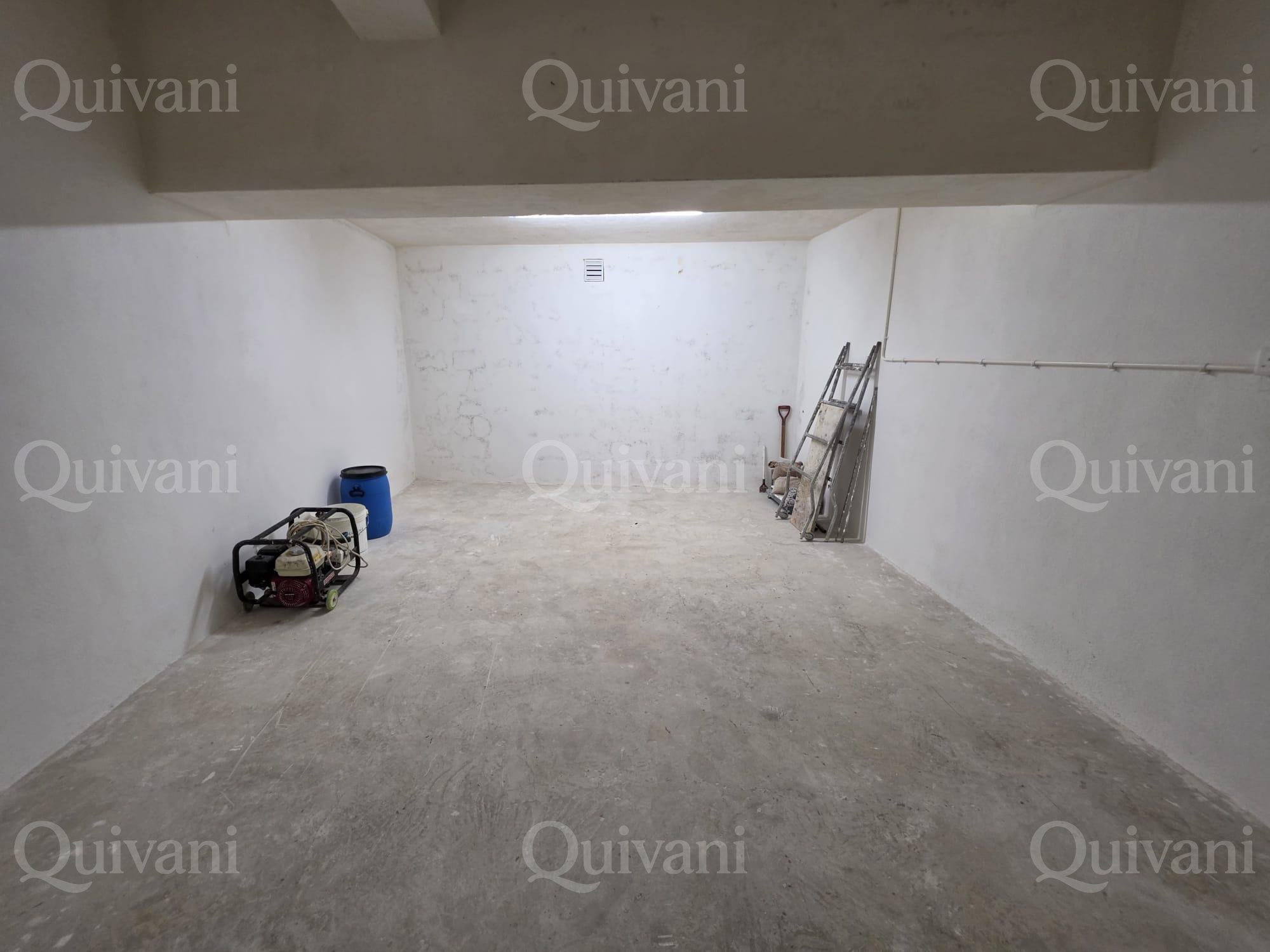 Qawra, Finished, Garage