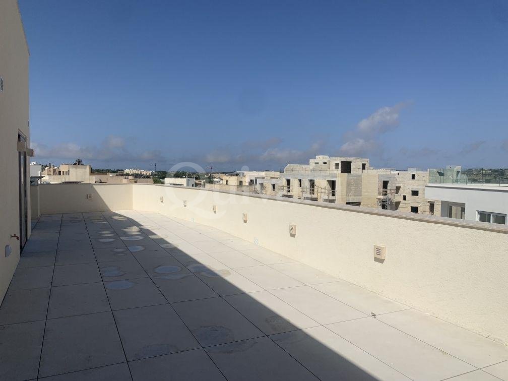 Mtarfa, Finished, Maisonette