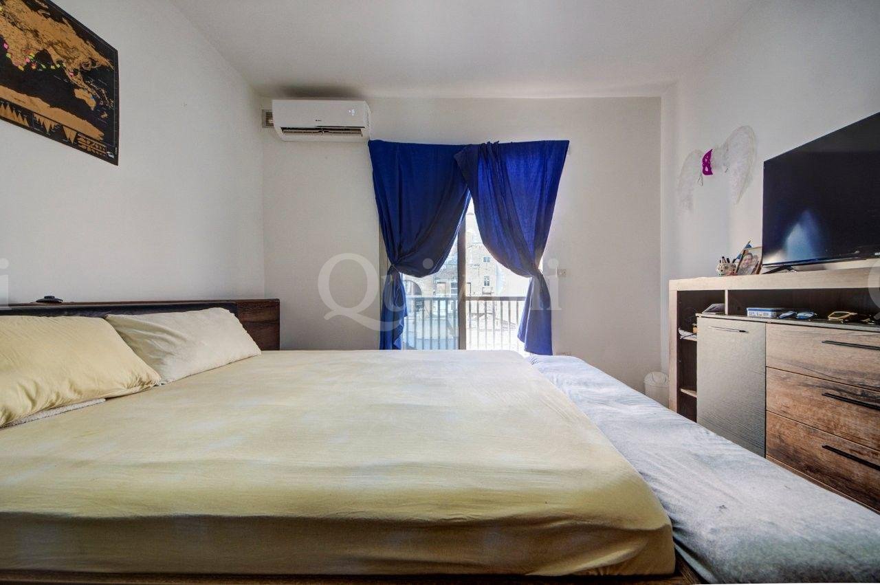 Santa Venera Duplex Penthouse with full ownership of Airspace
