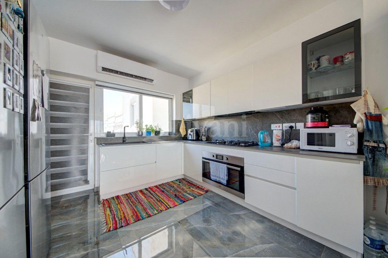 Santa Venera Duplex Penthouse with full ownership of Airspace
