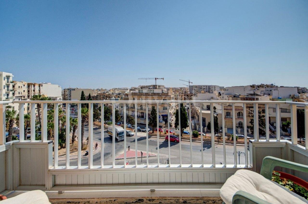 Furnished Apartment in the Heart of Bugibba