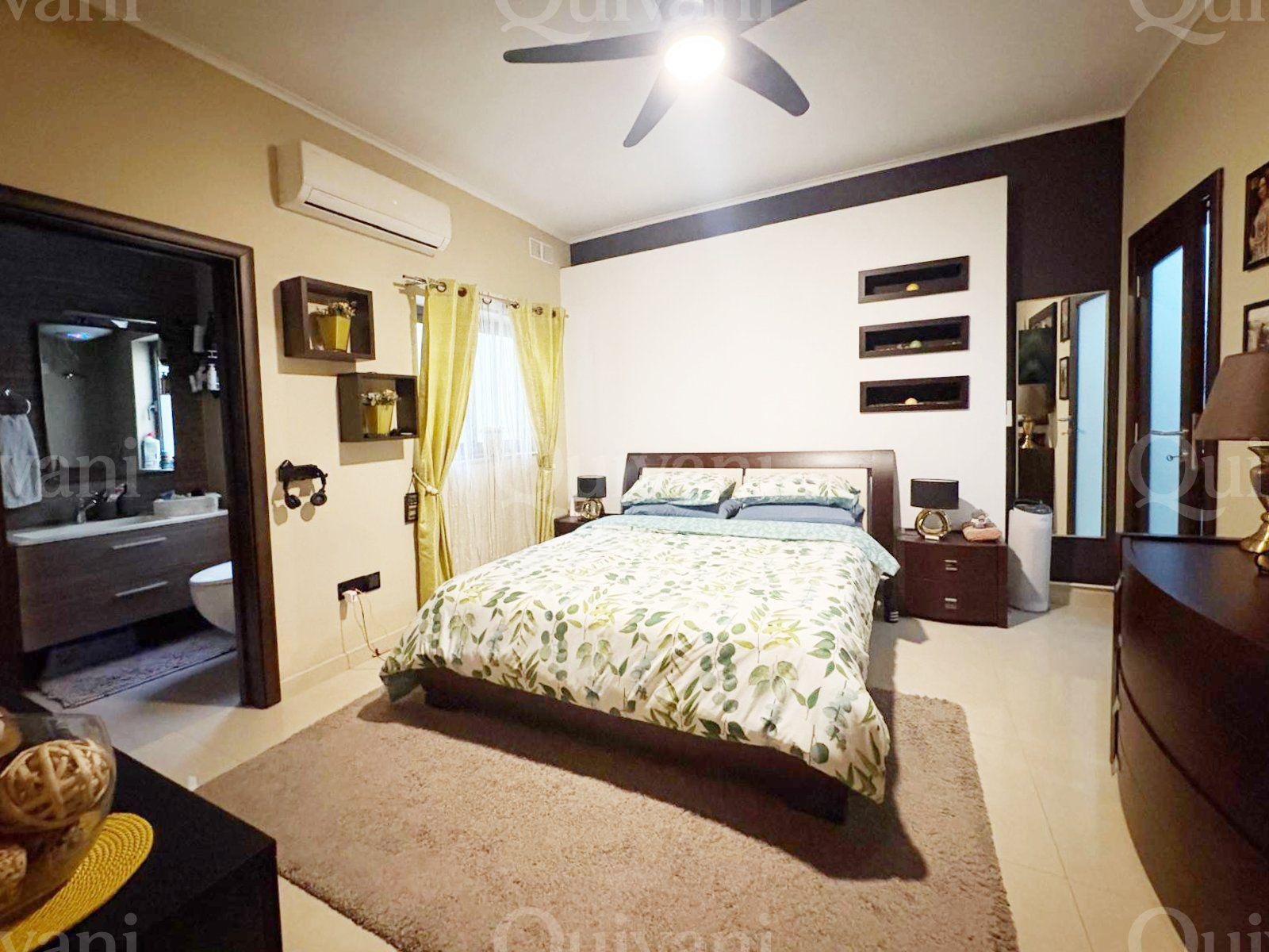 Elevated Maisonette with valley views _ Mosta