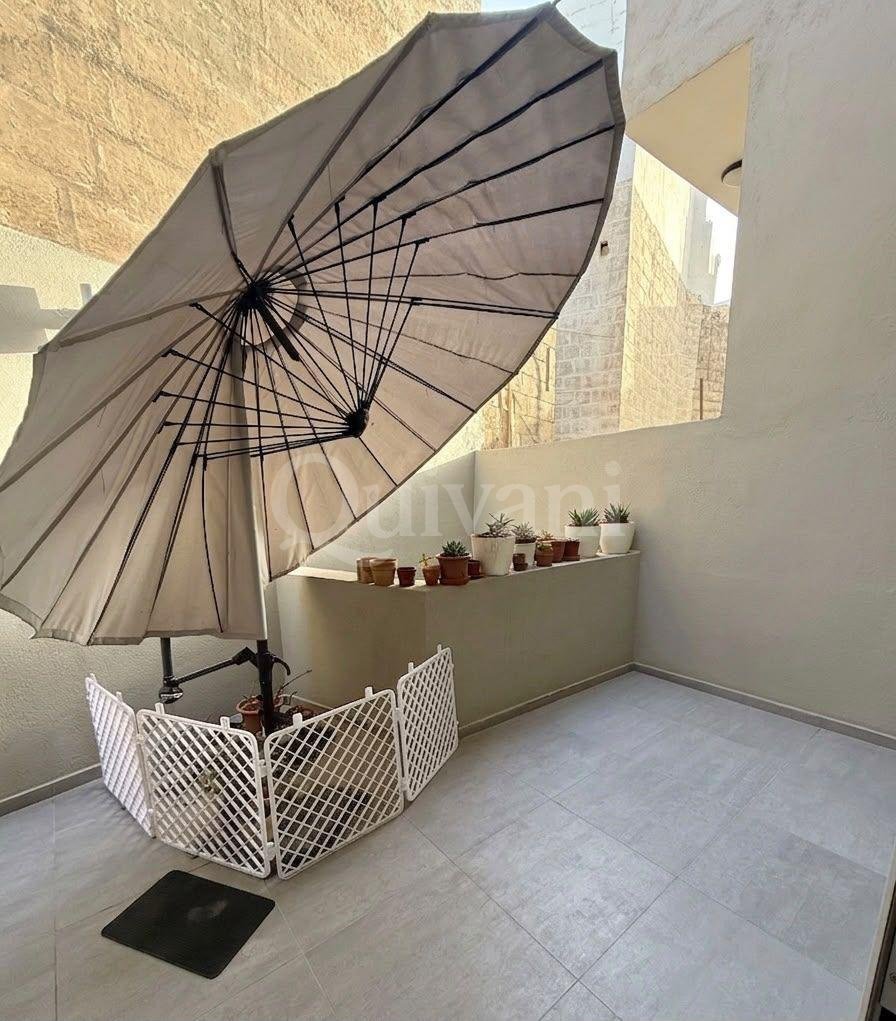Townhouse in Hamrun with Street Level Garage