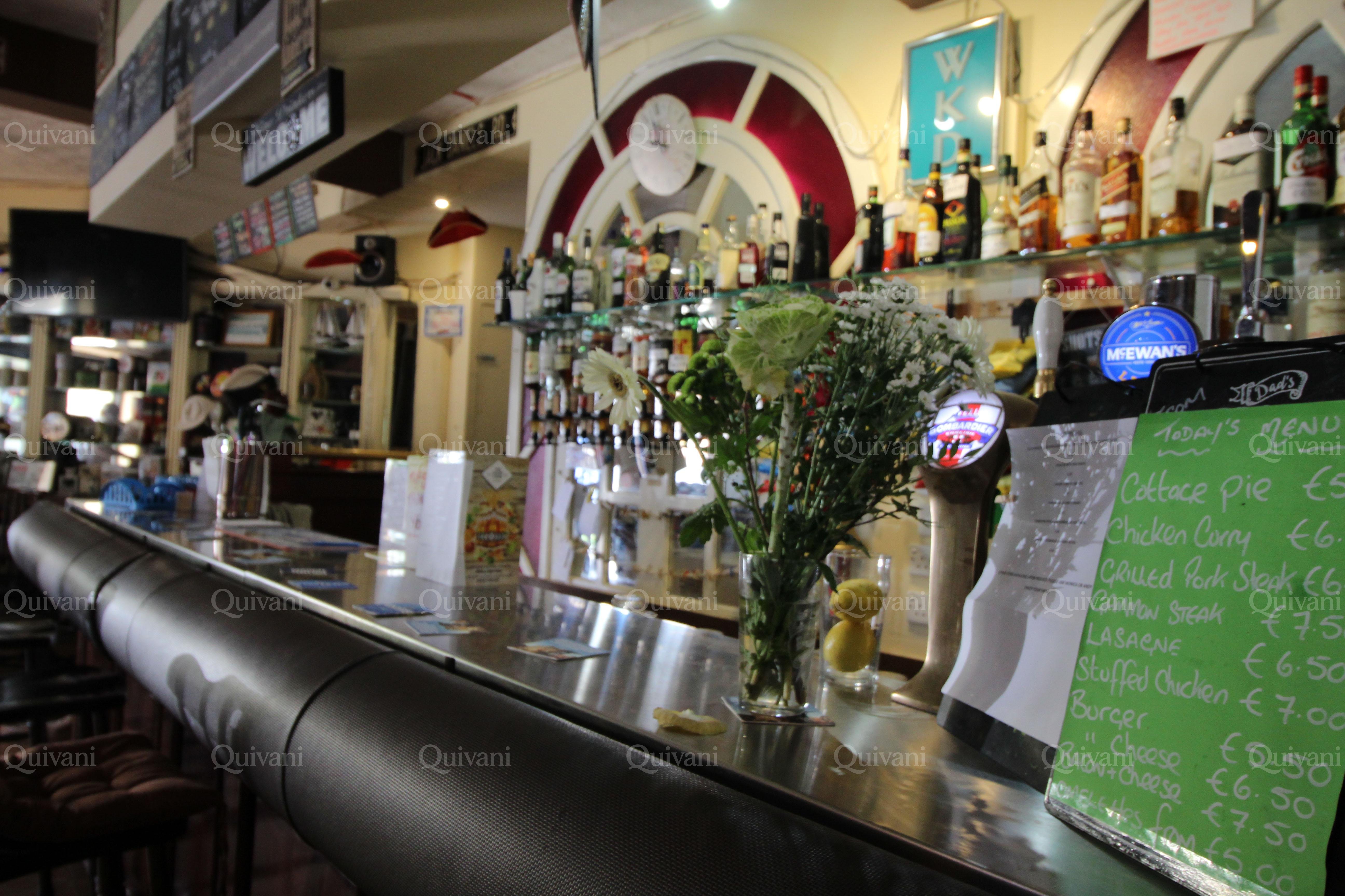 Bugibba, Fully Equipped Bar/Restaurant