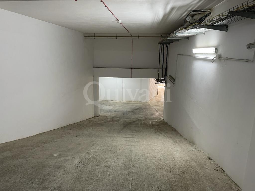 Qawra, Finished Garage