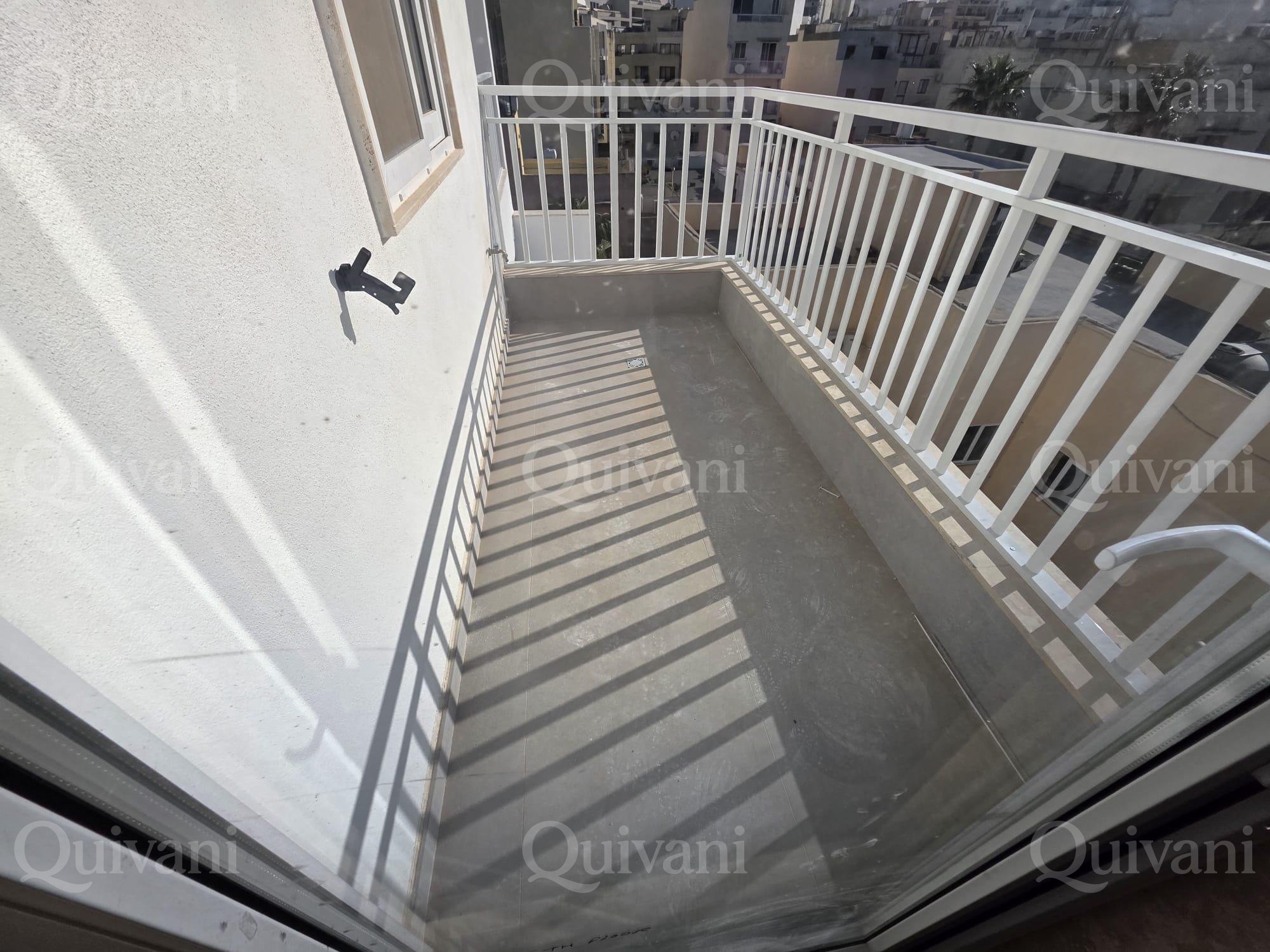 Bugibba, Furnished Apartment