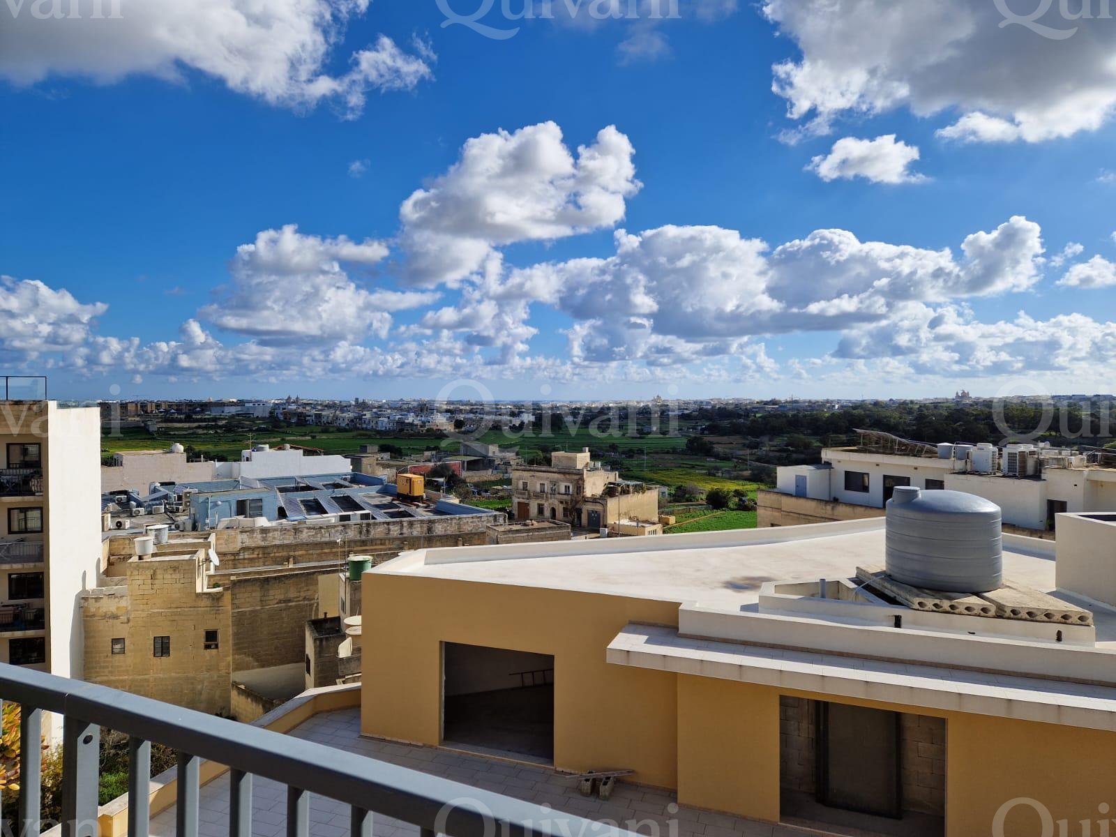 Luqa, Furnished Penthouse