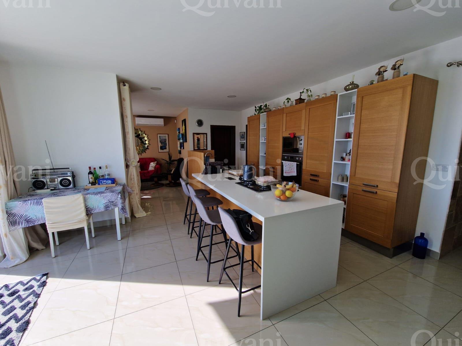 Luqa, Furnished Penthouse