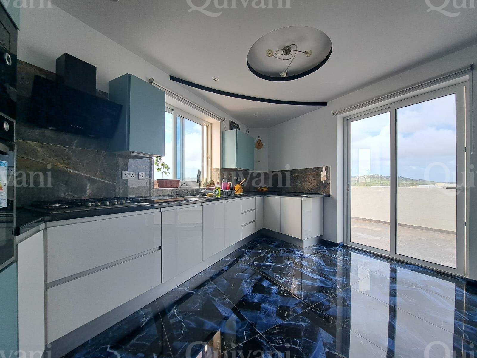 Qawra, Furnished Penthouse + Airspace