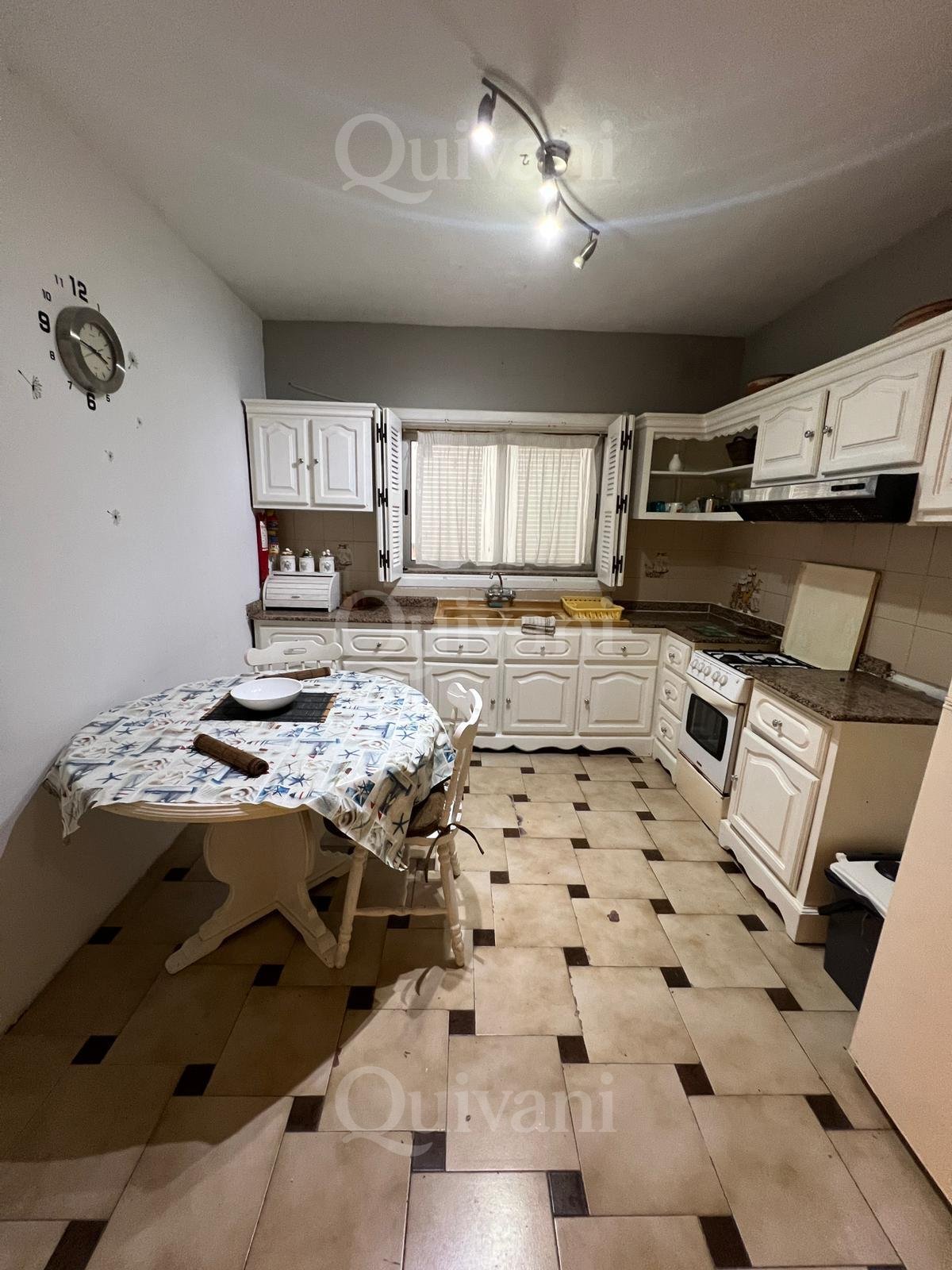 Qawra, Furnished Ground Floor Maisonette
