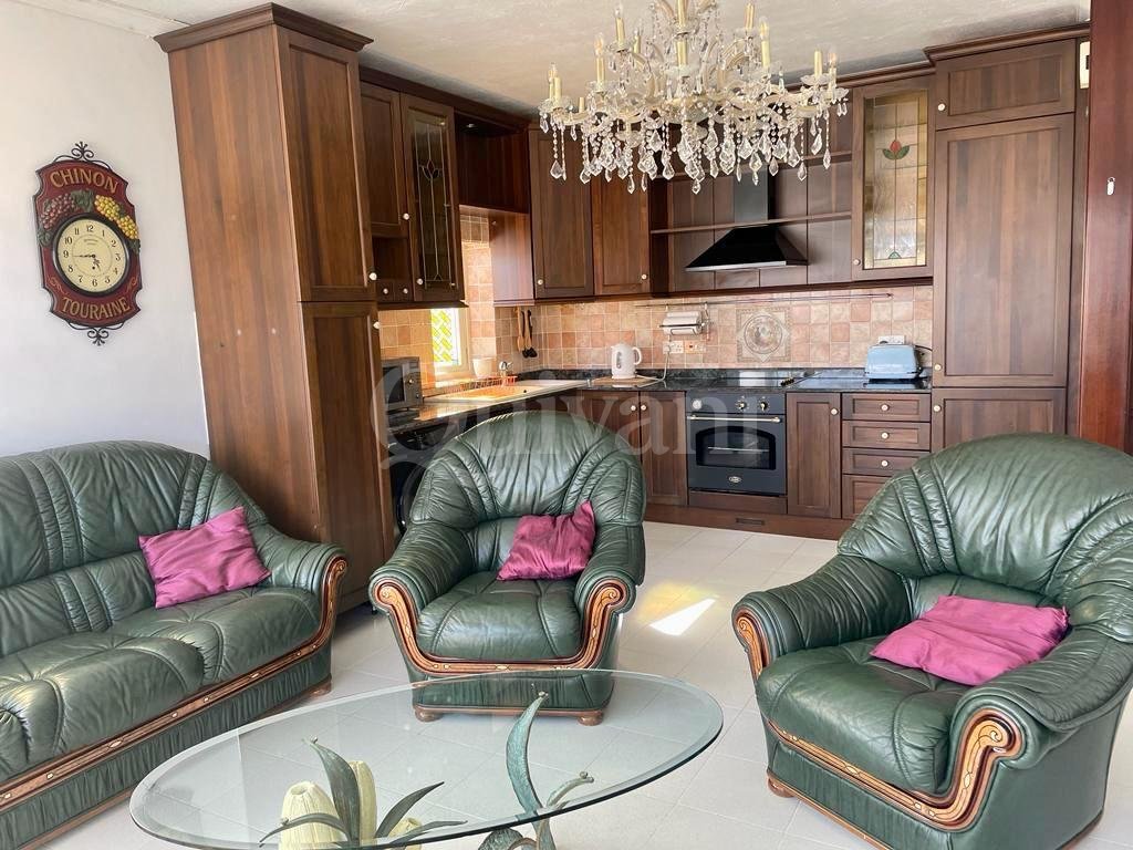 Xemxija, Furnished Apartment