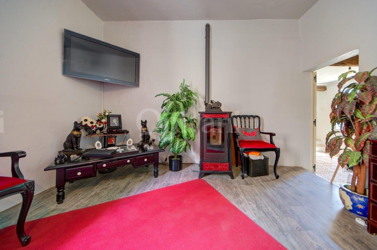 Dingli, Converted House of Character
