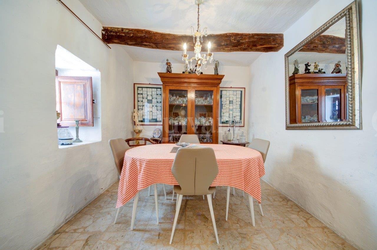 Dingli, Converted House of Character