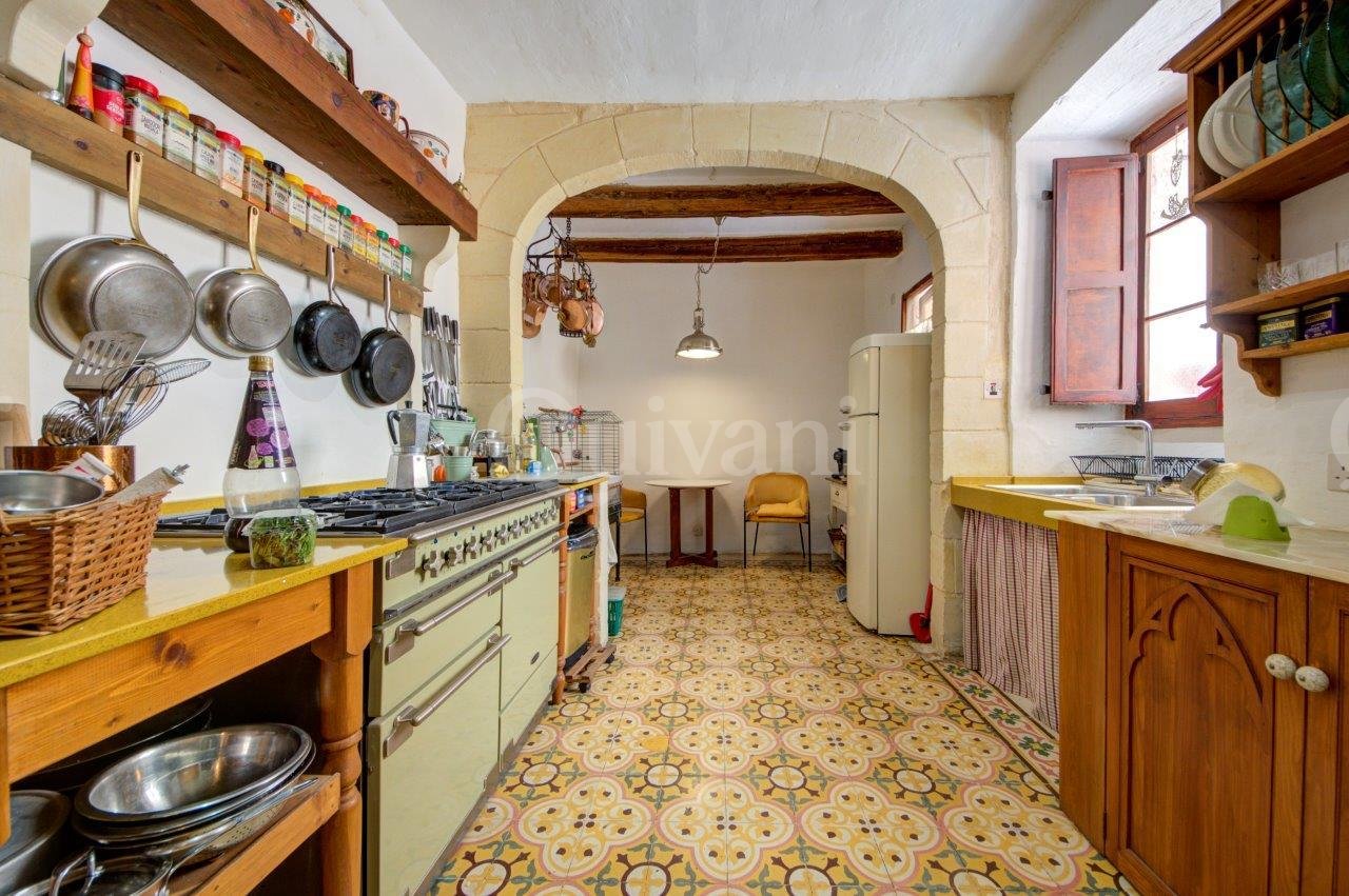 Dingli, Converted House of Character