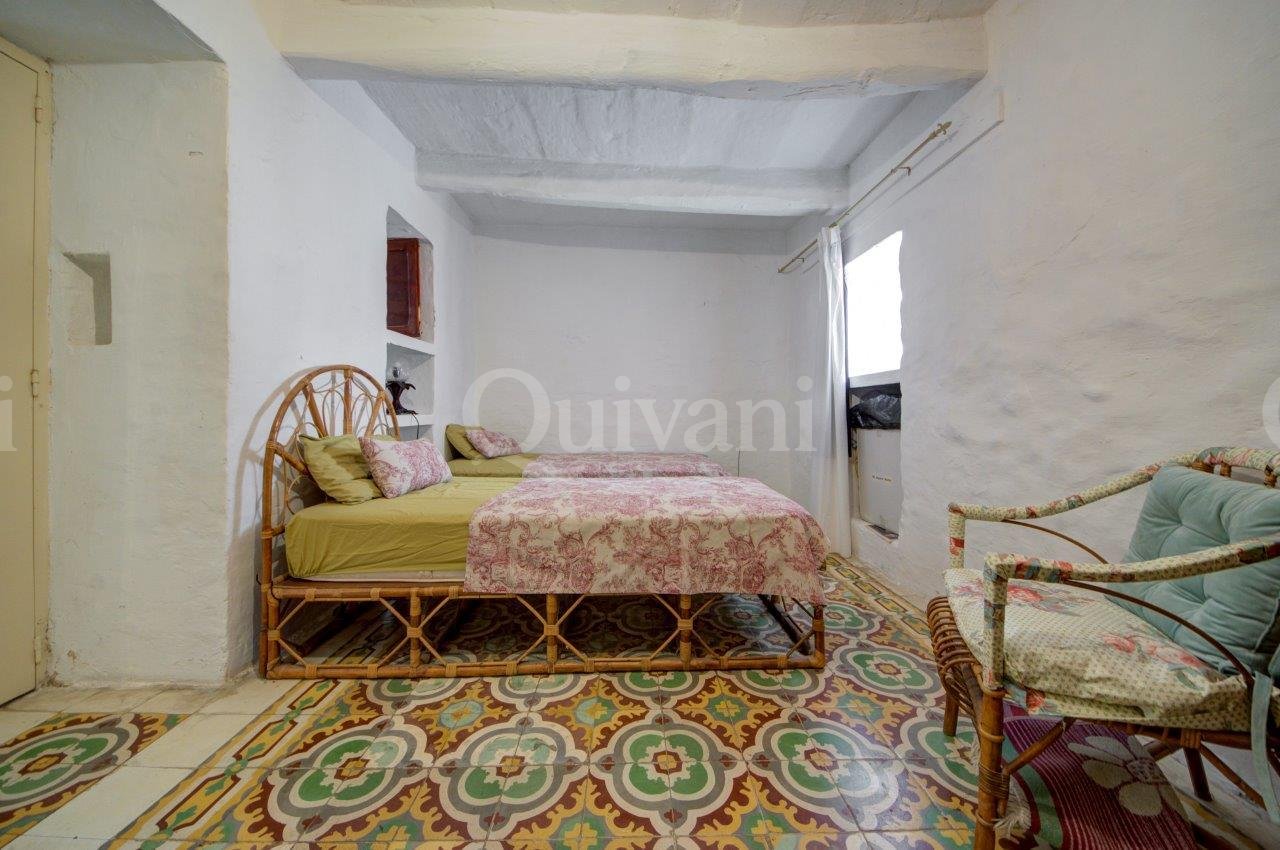Dingli, Converted House of Character