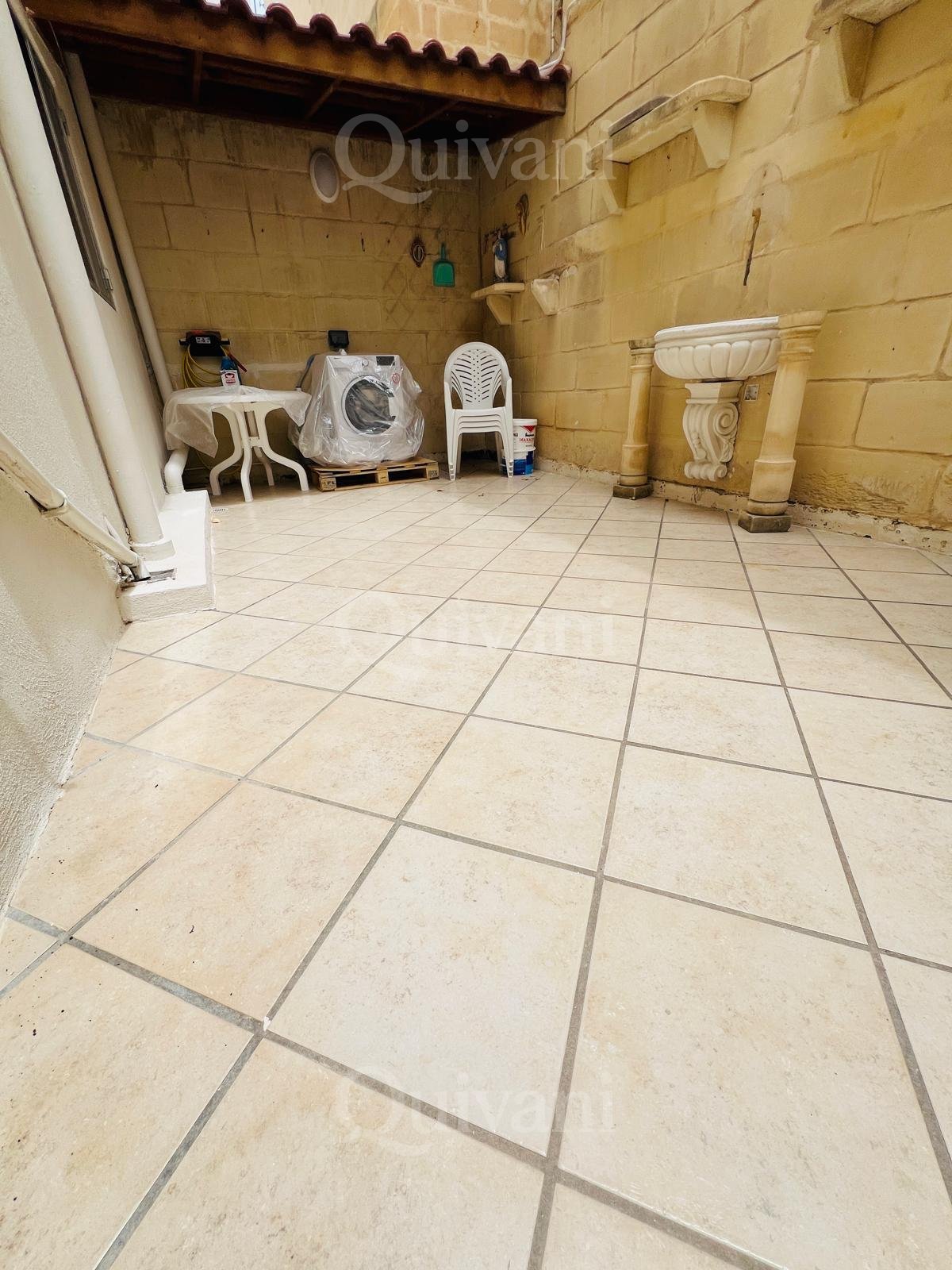 Marsascala, Furnished Maisonette