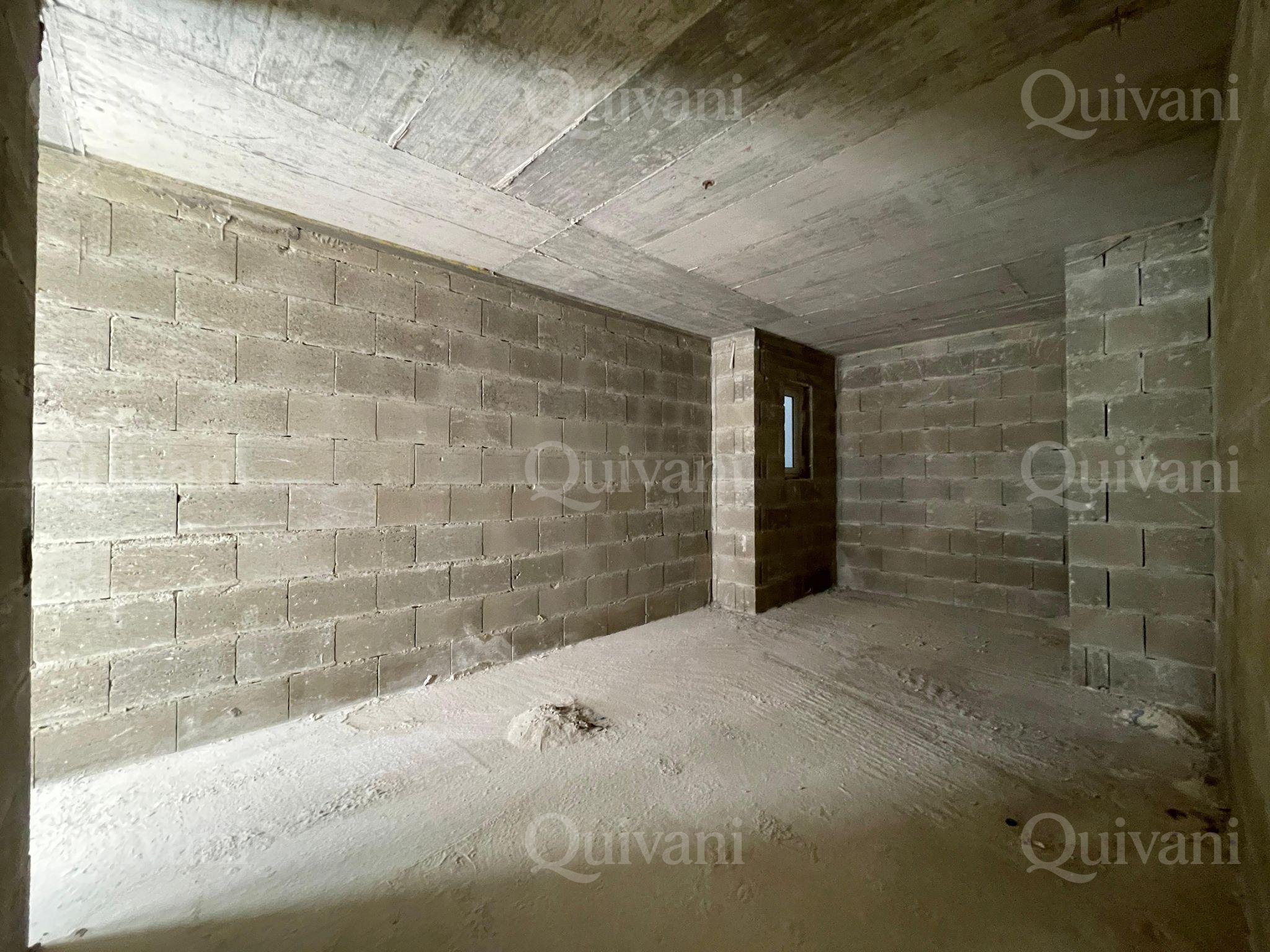 Qawra, Shell Garage