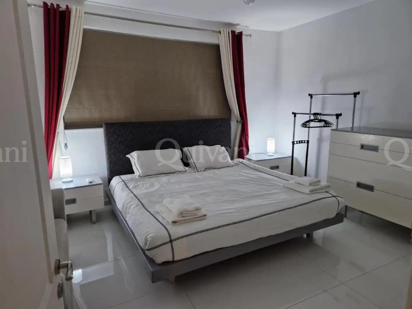 Luqa, Furnished Penthouse