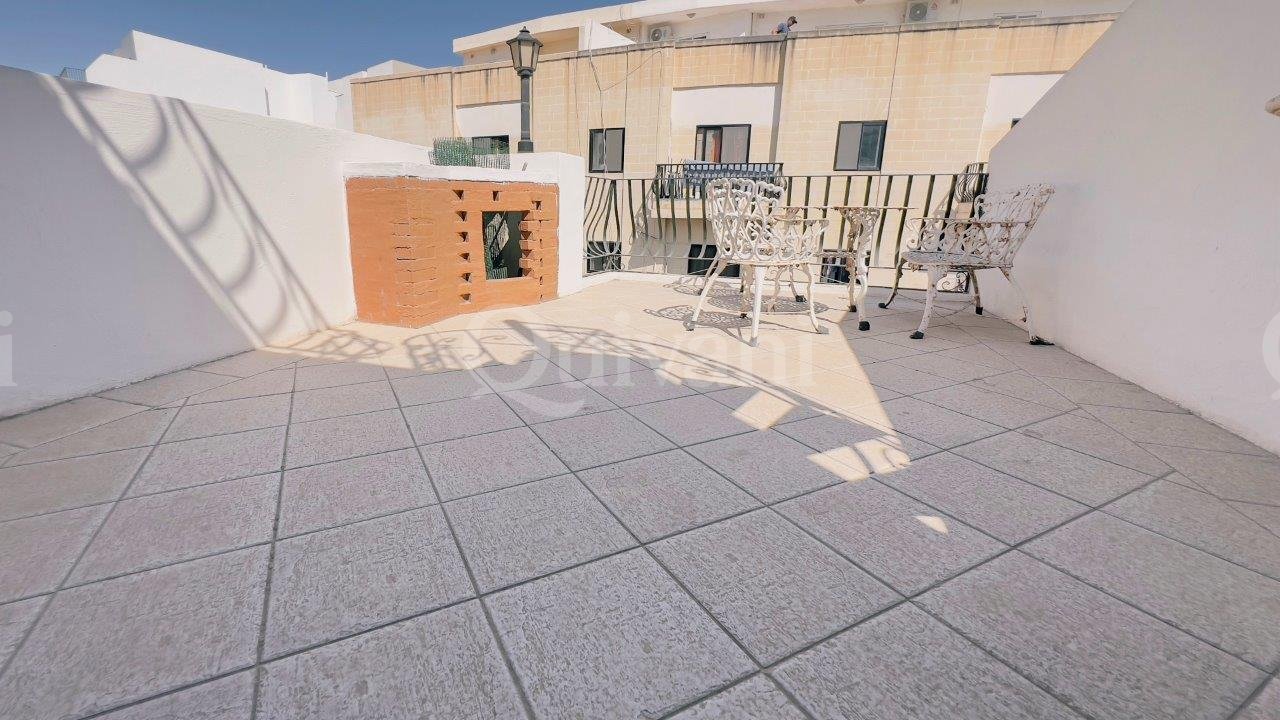 San Gwann, Furnished Penthouse