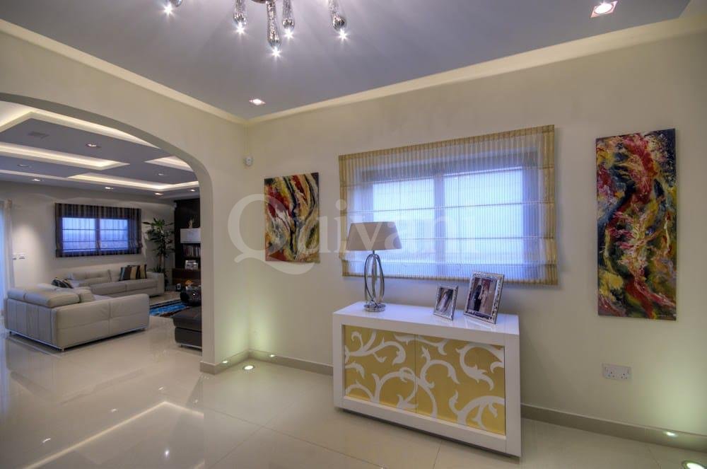 Mellieha, Furnished Terraced House
