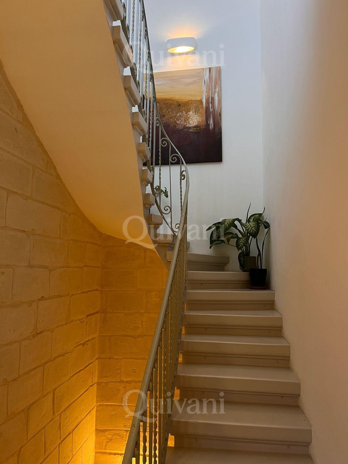 Cospicua, Converted, Townhouse