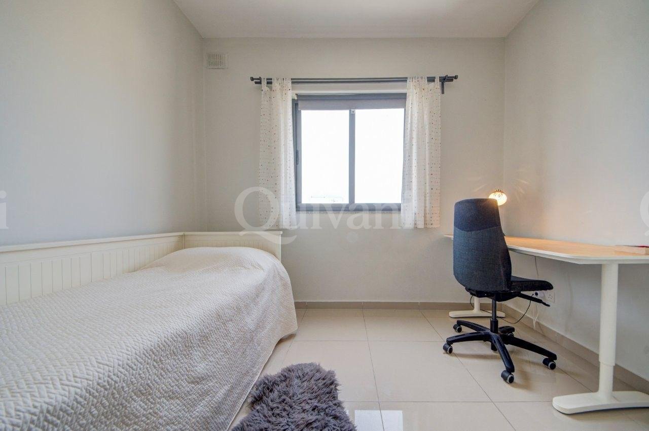 Kalkara, Finished Corner Apartment