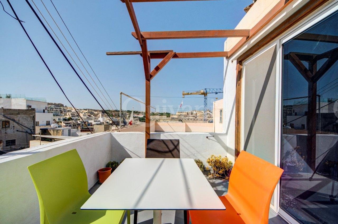 Kalkara, Converted Townhouse