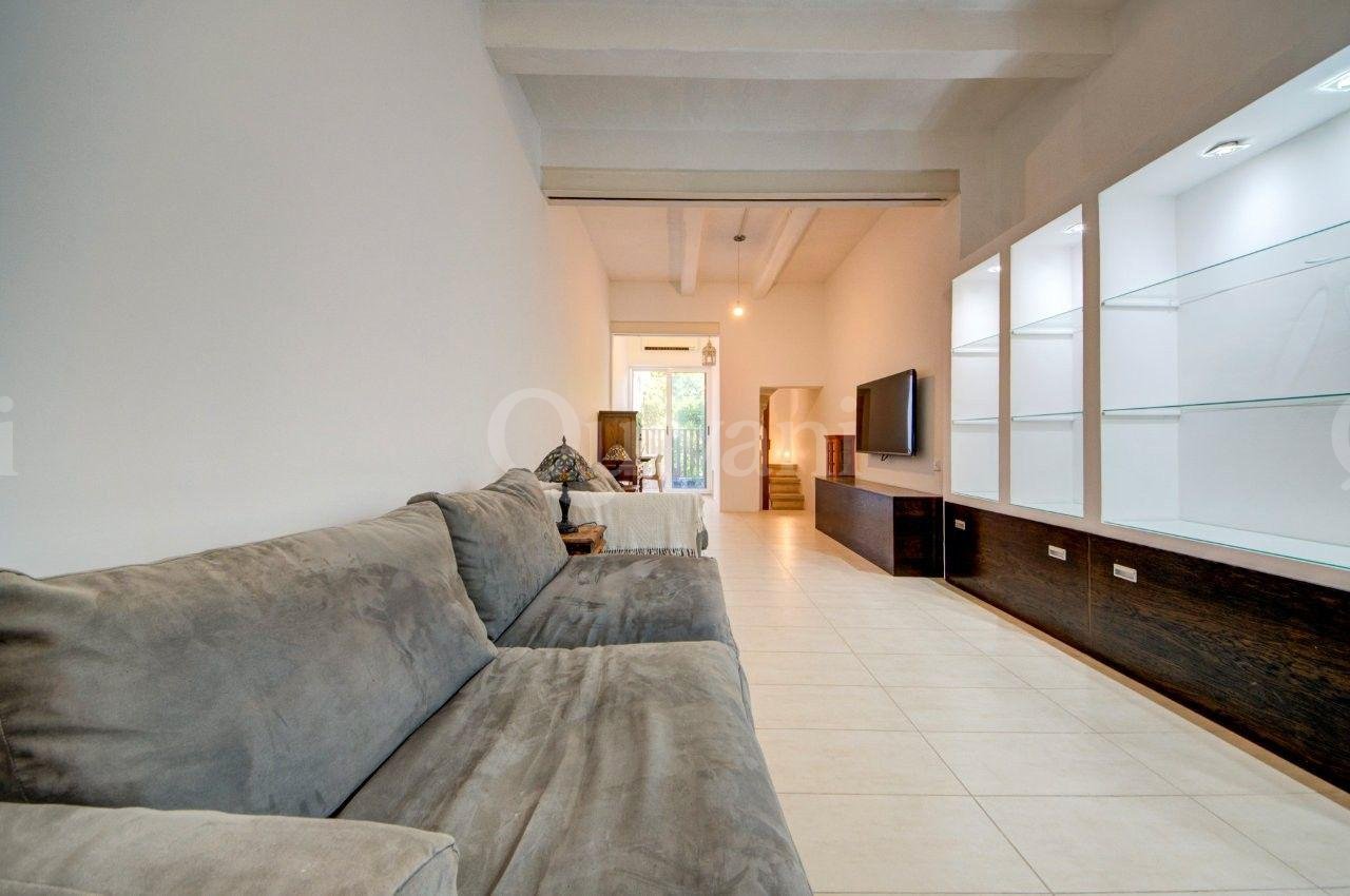Kalkara, Converted Townhouse