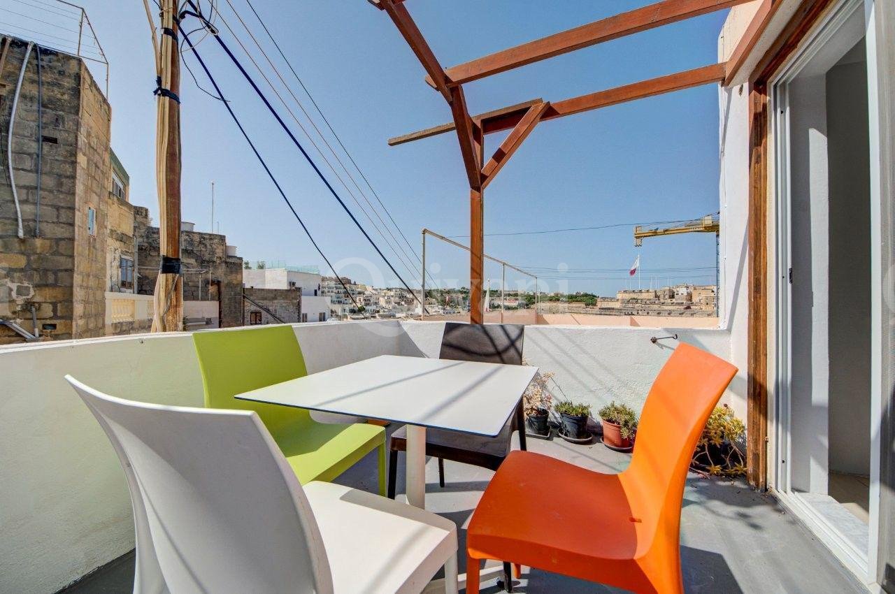 Kalkara, Converted Townhouse