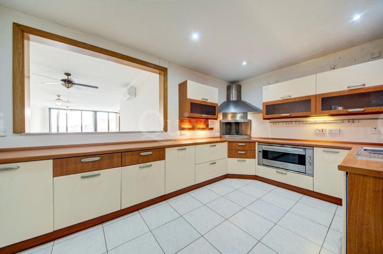 Luxury Apartment with Excellent views