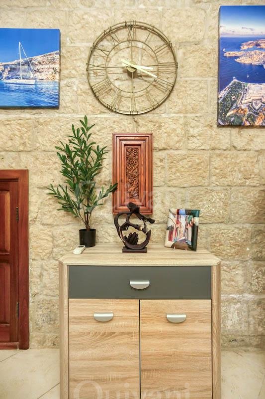 Valletta, Finished Maisonette