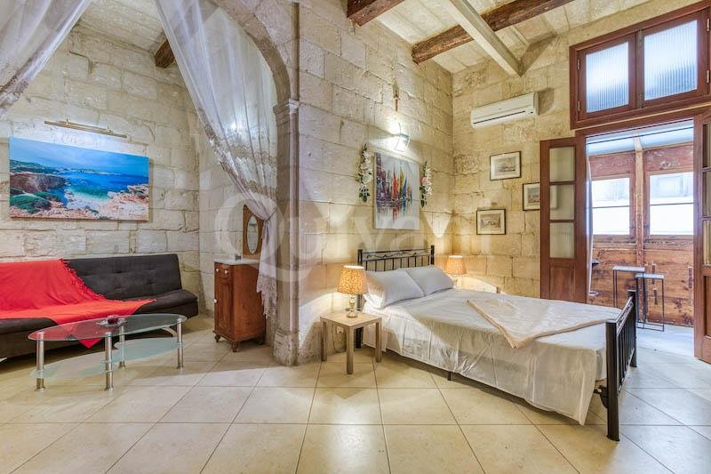 Valletta, Finished Maisonette