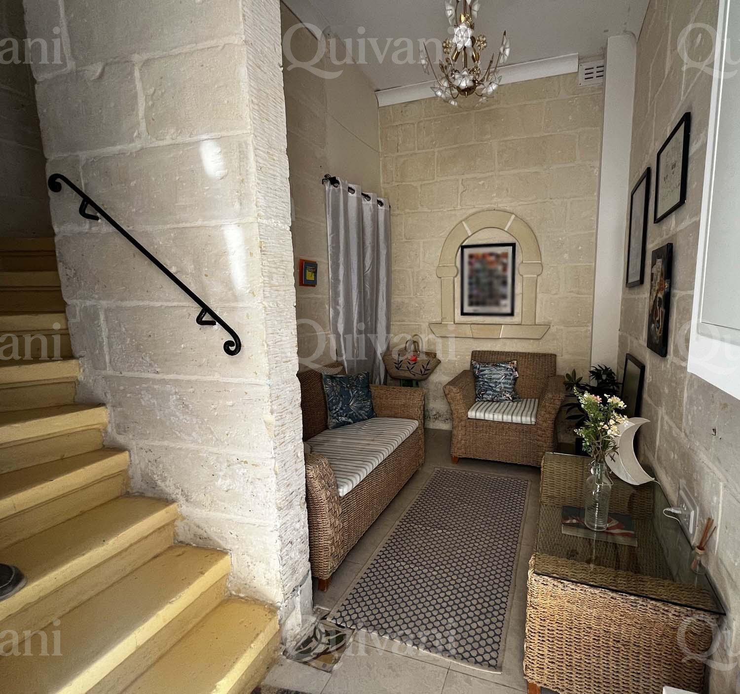 Senglea, Furnished House of Character