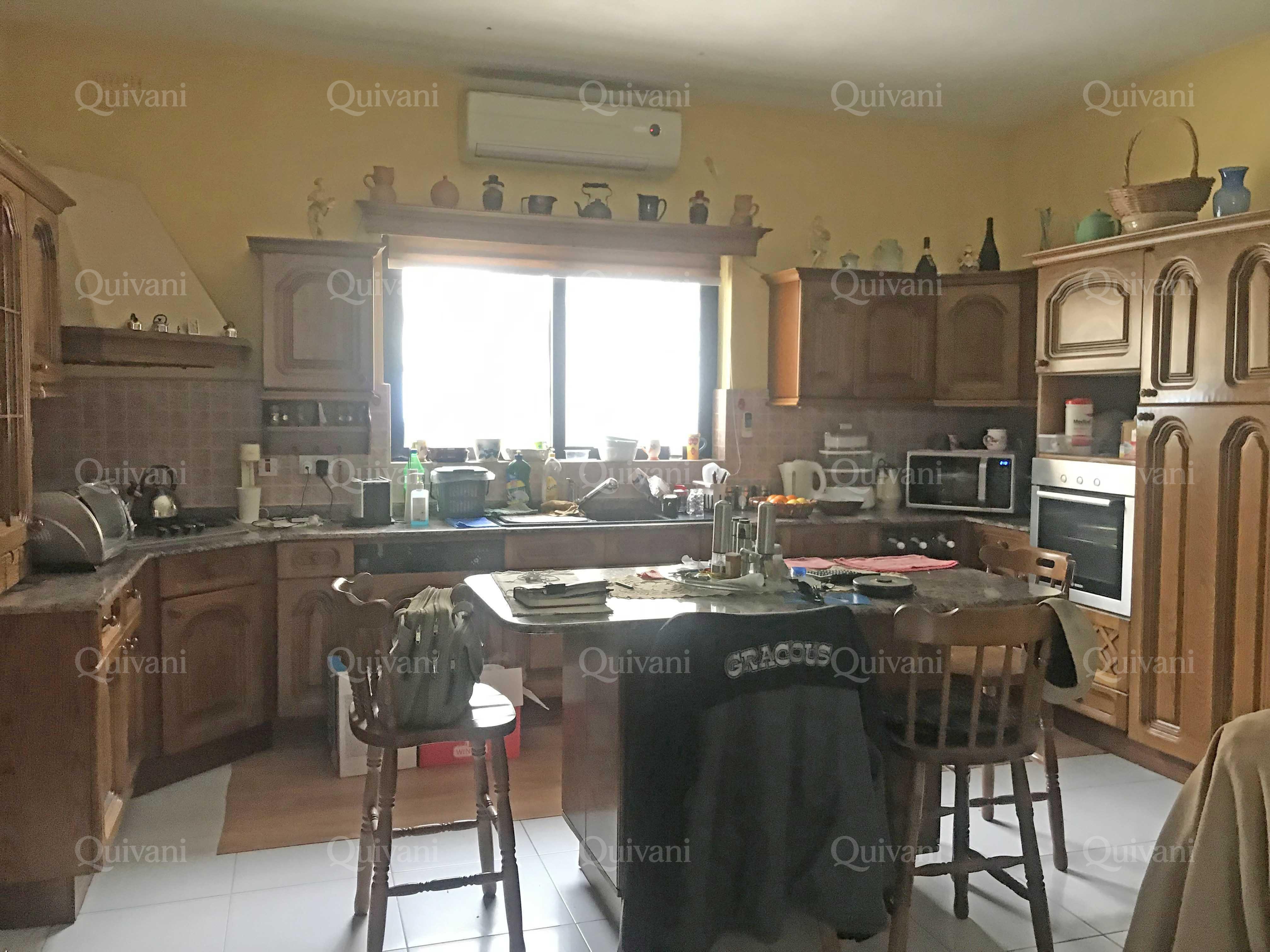 Naxxar, Furnished Bungalow