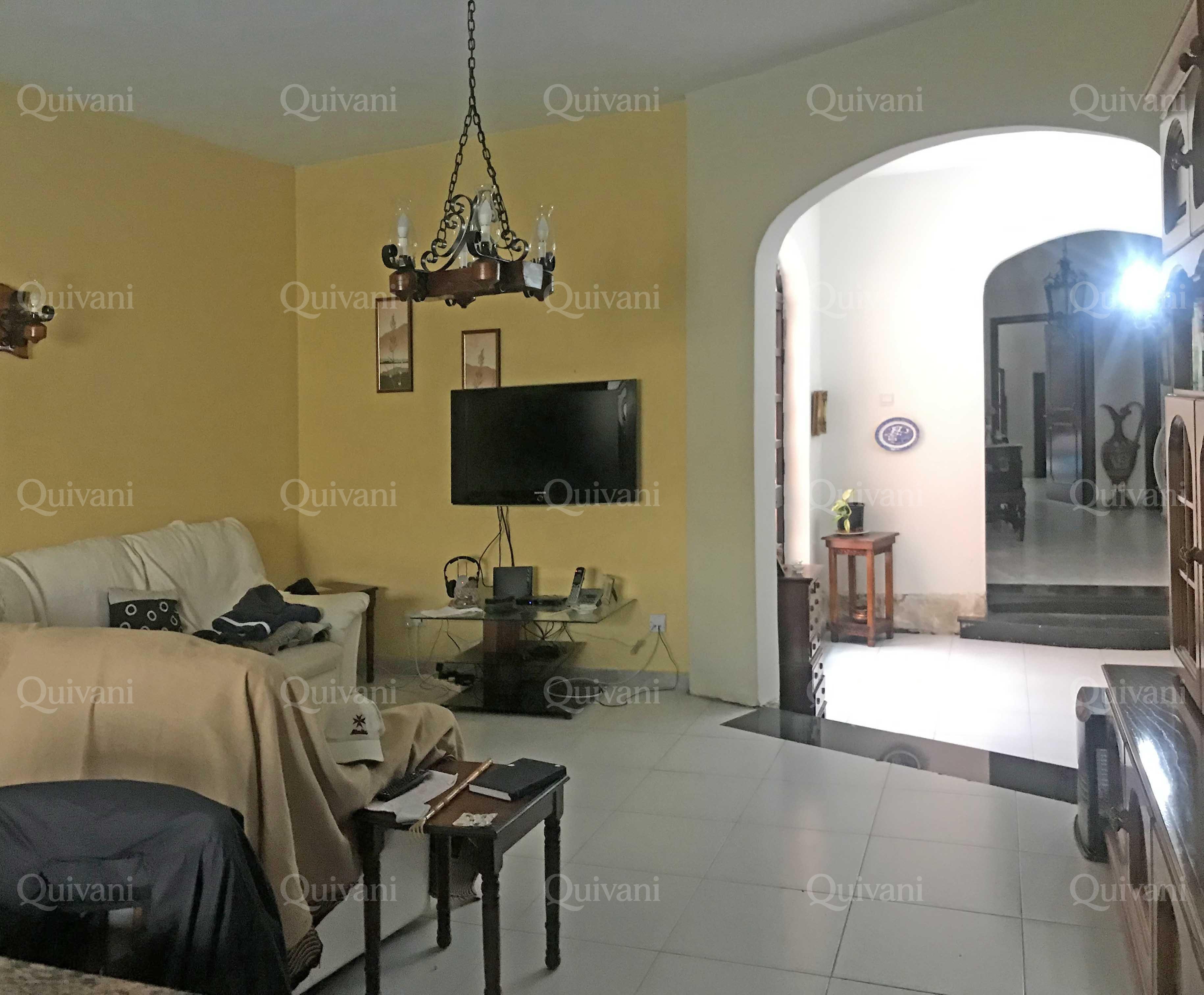 Naxxar, Furnished Bungalow