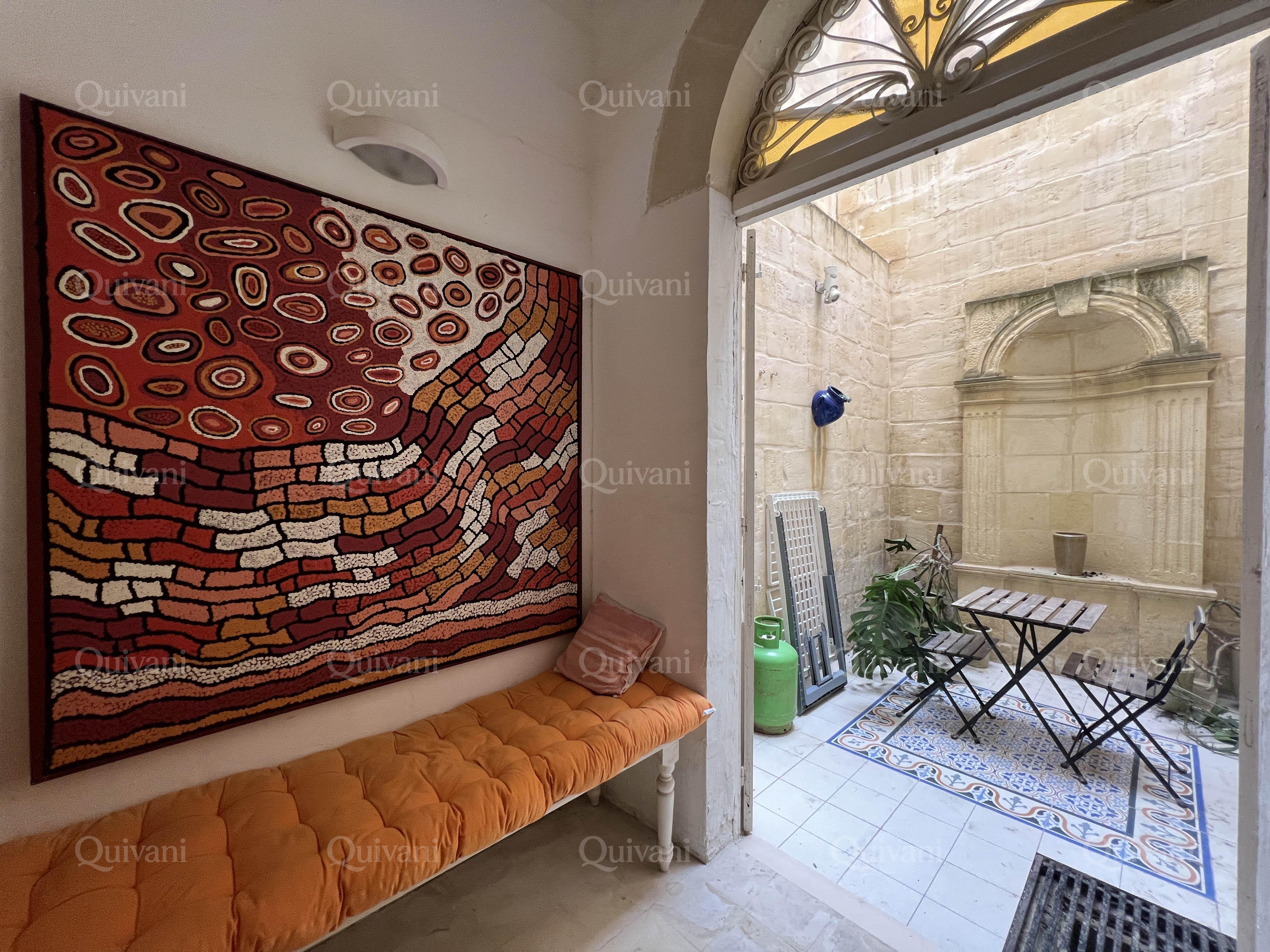 Senglea, Furnished Town House