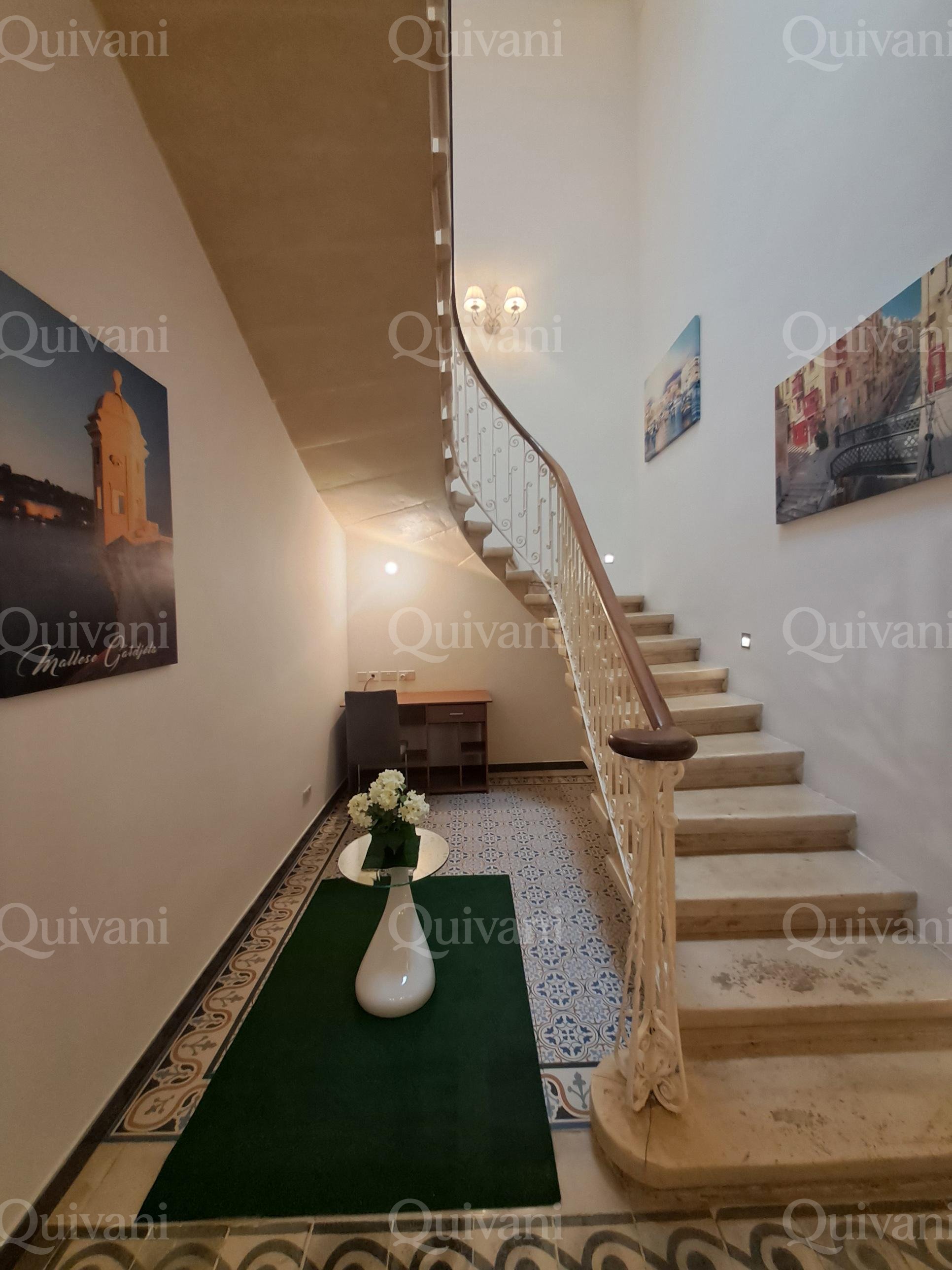 Tarxien, Furnished Town House