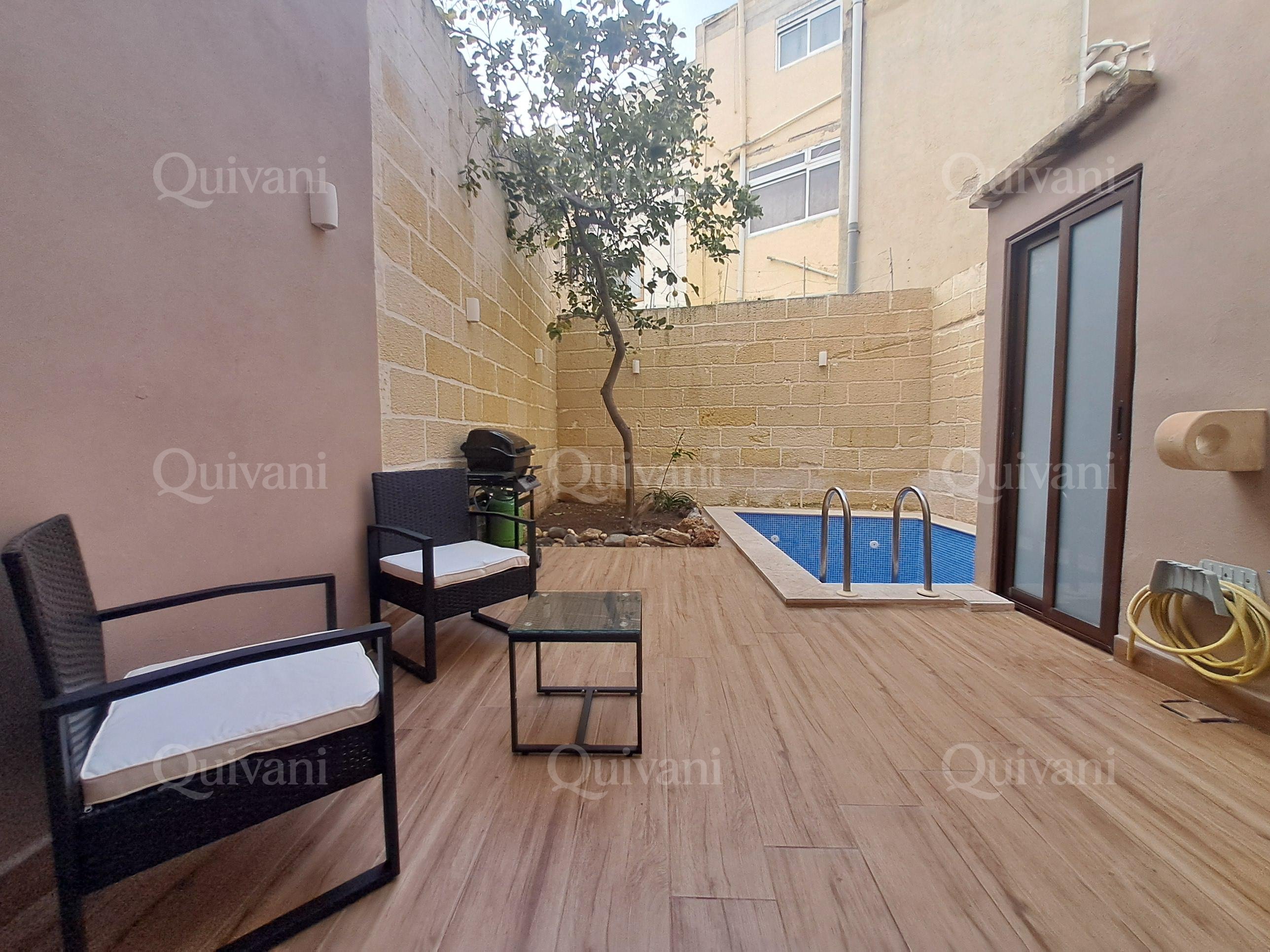 Tarxien, Furnished Town House