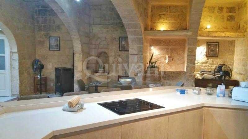 Siggiewi, Furnished House of Character
