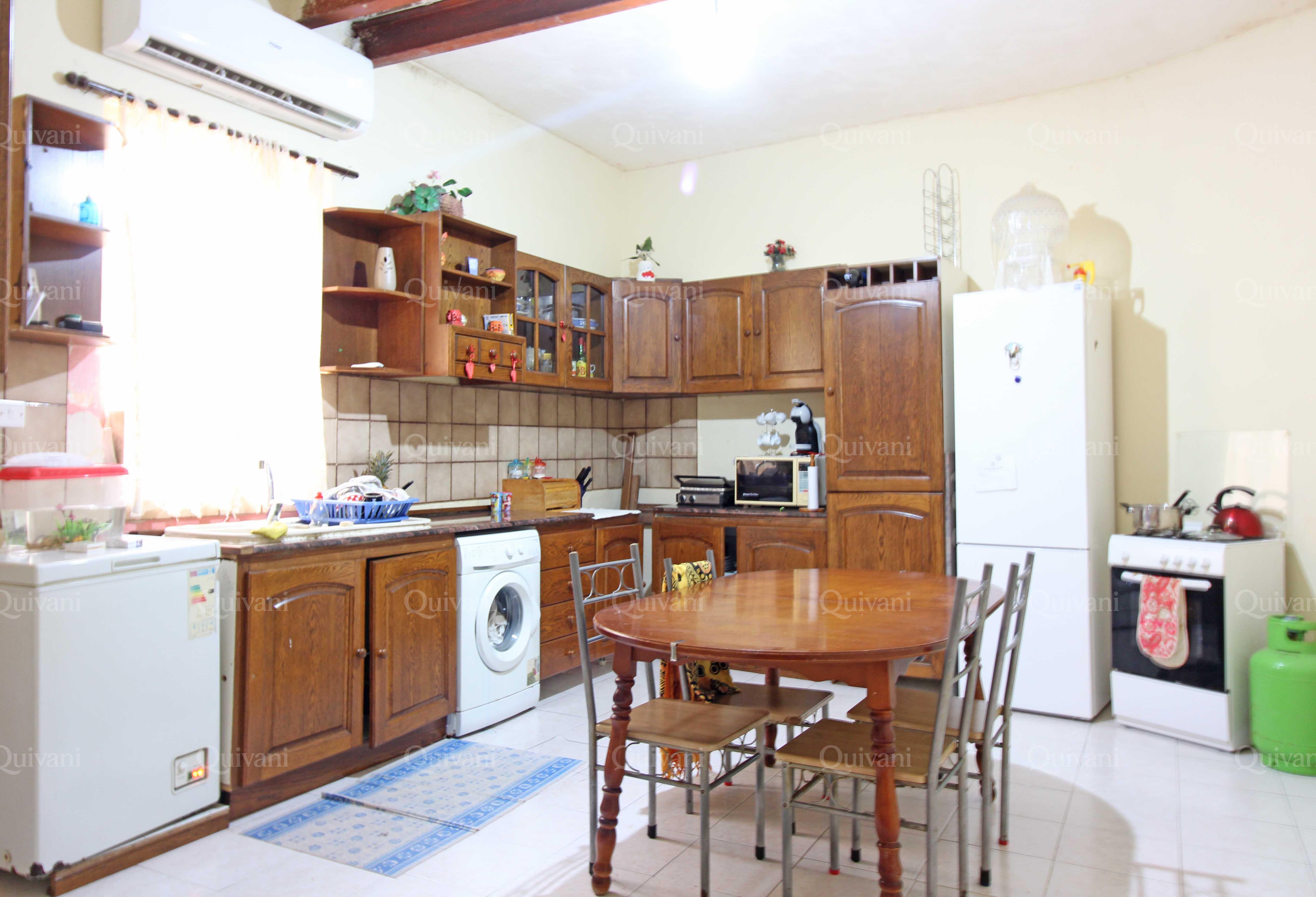 Cospicua, First Floor Apartment