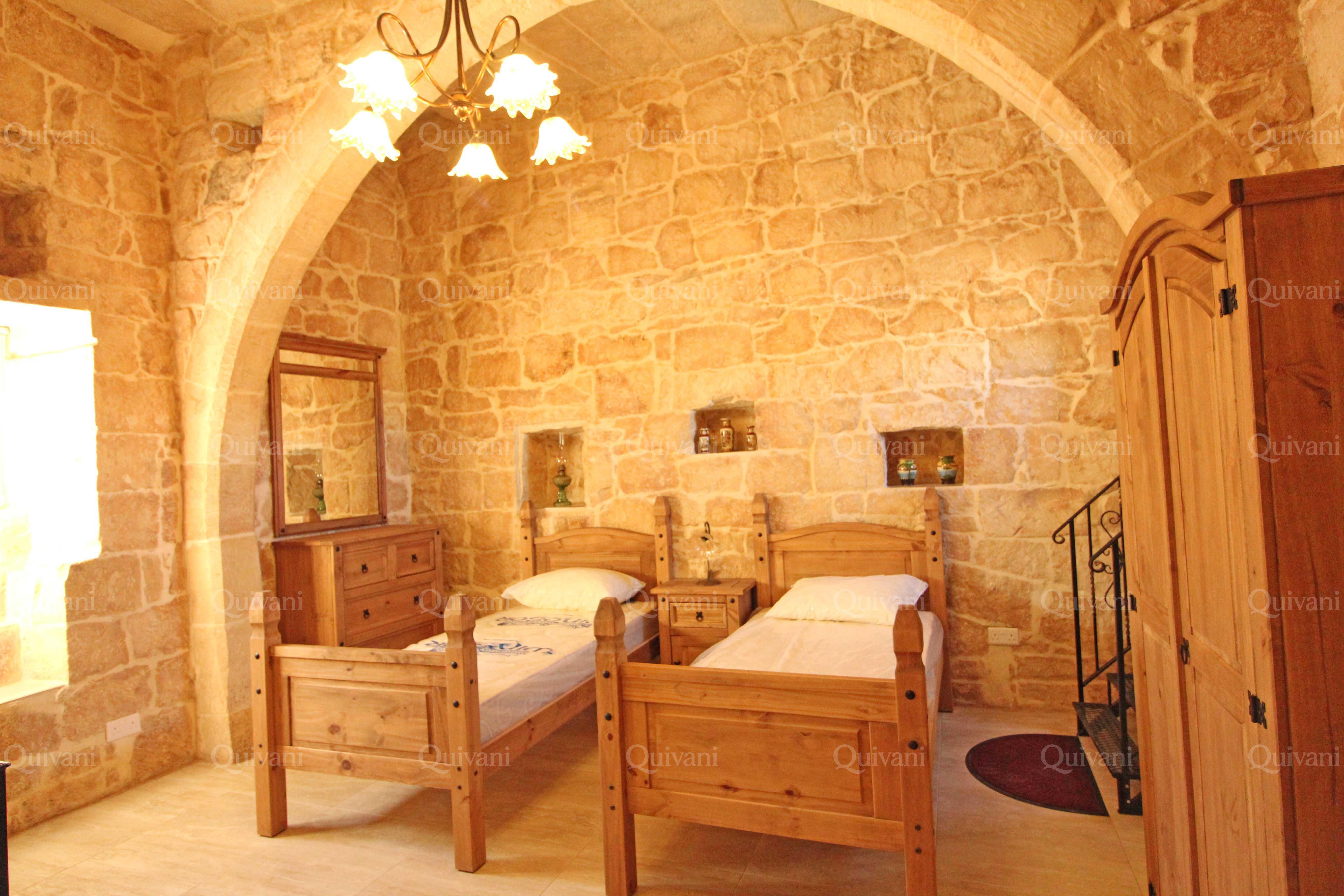 Qrendi, Furnished House of Character